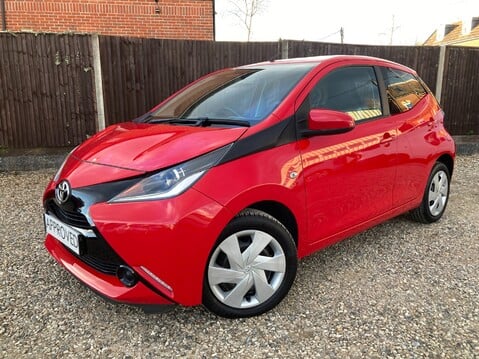 Toyota Aygo VVT-I X-PLAY X-SHIFT 7