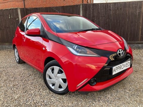 Toyota Aygo VVT-I X-PLAY X-SHIFT 5