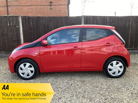 Toyota Aygo VVT-I X-PLAY X-SHIFT