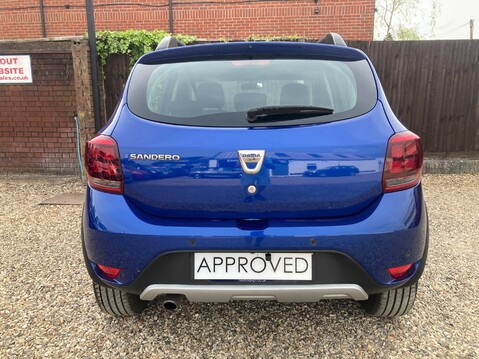 Dacia Sandero Stepway SE TWENTY TCE 15