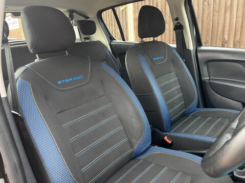 Dacia Sandero Stepway SE TWENTY TCE 18