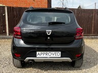 Dacia Sandero Stepway SE TWENTY TCE 8