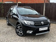 Dacia Sandero Stepway SE TWENTY TCE 10