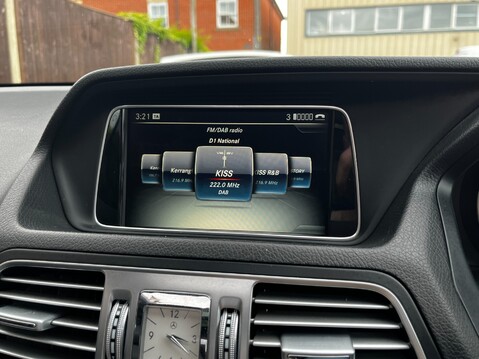 Mercedes-Benz E Class E 200 AMG LINE EDITION 27