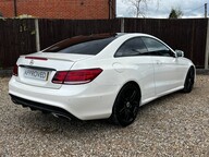 Mercedes-Benz E Class E 200 AMG LINE EDITION 7