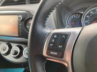 Toyota Yaris VVT-I ICON M-DRIVE S 37