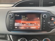 Toyota Yaris VVT-I ICON M-DRIVE S 31