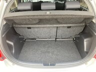 Toyota Yaris VVT-I ICON M-DRIVE S 29