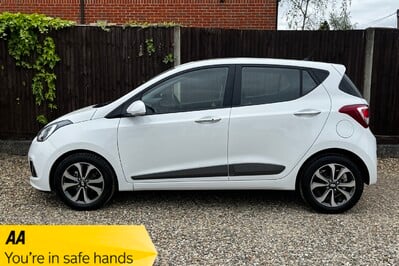 Hyundai i10 PREMIUM SE