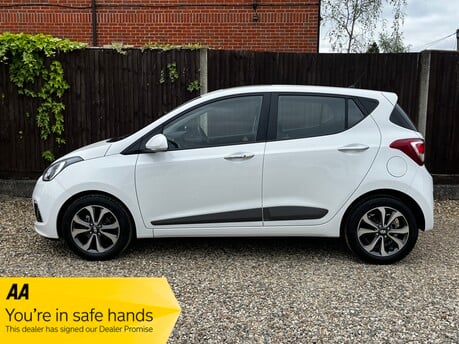 Hyundai i10 PREMIUM SE