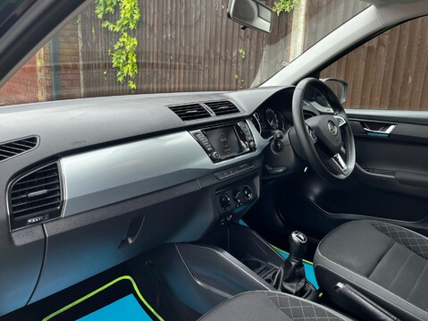 Skoda Fabia COLOUR EDITION TSI 22