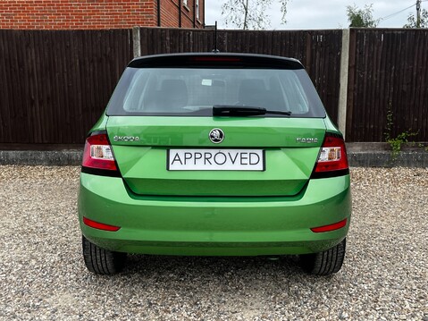 Skoda Fabia COLOUR EDITION TSI 8