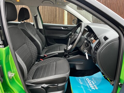 Skoda Fabia COLOUR EDITION TSI 18