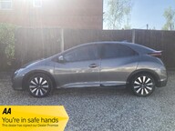 Honda Civic I-VTEC SE PLUS NAVI 1