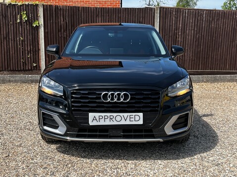 Audi Q2 TFSI SPORT 3
