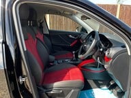 Audi Q2 TFSI SPORT 21