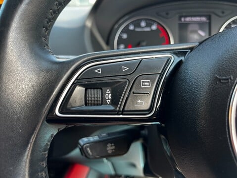 Audi Q2 TFSI SPORT 35