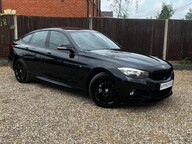BMW 3 Series 320I XDRIVE M SPORT GRAN TURISMO 2