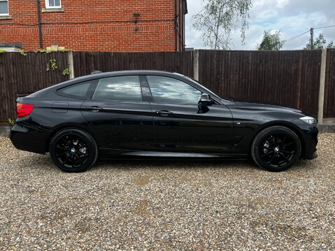 BMW 3 Series 320I XDRIVE M SPORT GRAN TURISMO 5