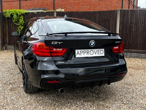 BMW 3 Series 320I XDRIVE M SPORT GRAN TURISMO 10