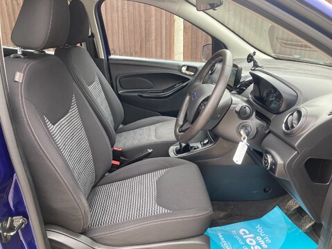 Ford Ka+ ZETEC 25