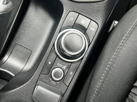 Mazda CX-3 SE-L NAV 44