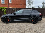 Audi E-Tron QUATTRO TECHNIK 5