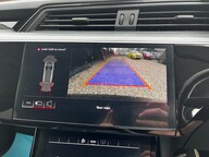 Audi E-Tron QUATTRO TECHNIK 33