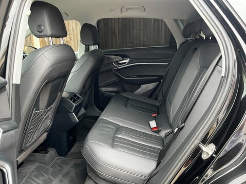 Audi E-Tron QUATTRO TECHNIK 24