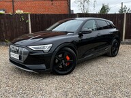 Audi E-Tron QUATTRO TECHNIK 4