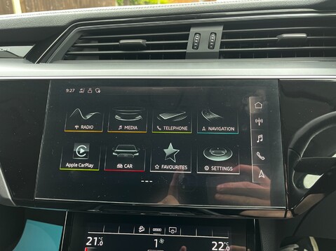 Audi E-Tron QUATTRO TECHNIK 36