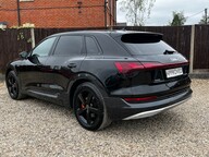 Audi E-Tron QUATTRO TECHNIK 9