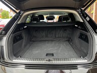 Audi E-Tron QUATTRO TECHNIK 45