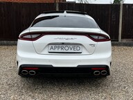 Kia Stinger GT S ISG 8