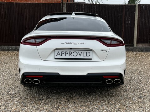 Kia Stinger GT S ISG 8
