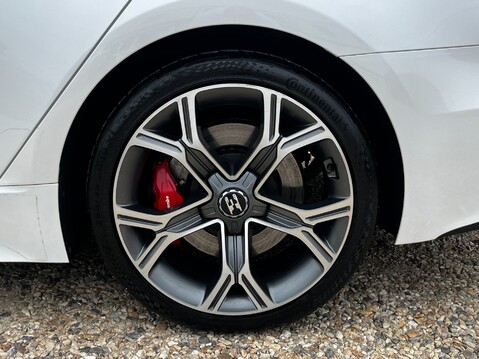 Kia Stinger GT S ISG 17