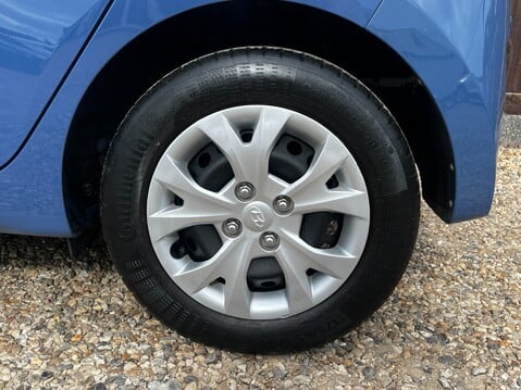 Hyundai i10 SE 15