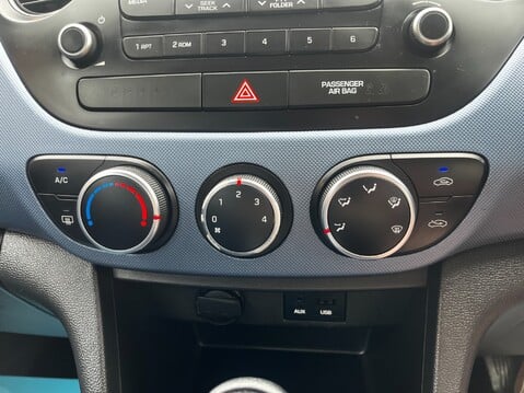 Hyundai i10 SE 33
