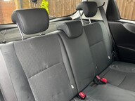 Toyota Yaris HYBRID TREND 29