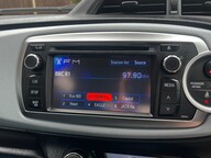 Toyota Yaris HYBRID TREND 33