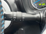 Toyota Yaris HYBRID TREND 40