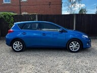 Toyota Auris ICON DUAL VVT-I 6