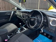 Toyota Auris ICON DUAL VVT-I 22
