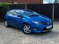 Toyota Auris ICON DUAL VVT-I 2