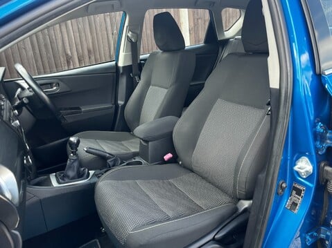 Toyota Auris ICON DUAL VVT-I 20