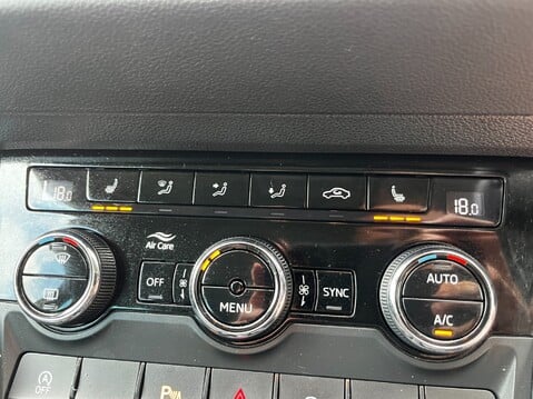 Skoda Karoq SE L TSI 39