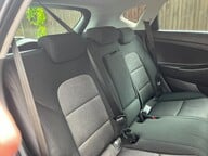 Hyundai TUCSON CRDI SE NAV 29