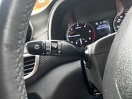 Hyundai TUCSON CRDI SE NAV 34