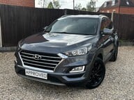 Hyundai TUCSON CRDI SE NAV 8