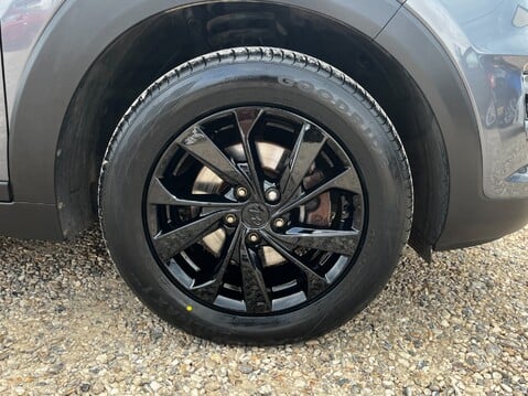 Hyundai TUCSON CRDI SE NAV 16